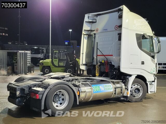 Standard-SZM Iveco Stralis 460 4X2 LNG Retarder 2x tanks Euro 6