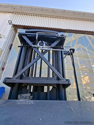 Hubtex MQ45 4-way forklift Hubtex MQ45