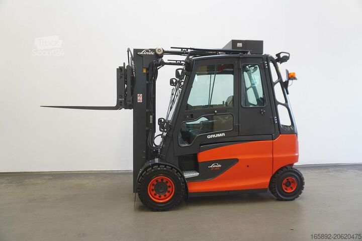 Навантажувач Linde E 45/600 HL 388