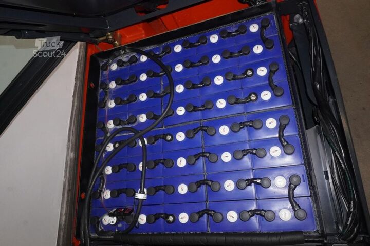 Pacēlāju Linde E 45/600 HL 388