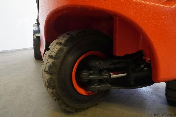 Навантажувач Linde E 45/600 HL 388