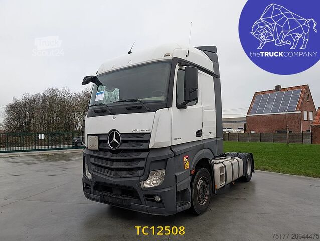 معيار SZM Mercedes-Benz Actros 1845