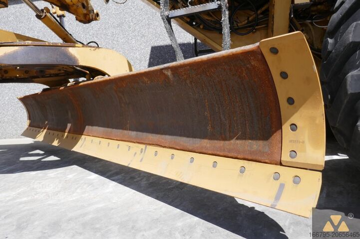 Greideris Caterpillar 12H