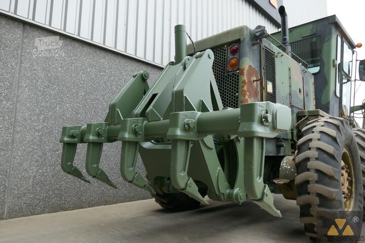 Грейдер Caterpillar 130G Ex-army