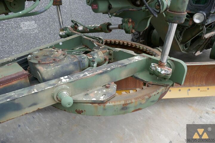 Грейдер Caterpillar 130G Ex-army