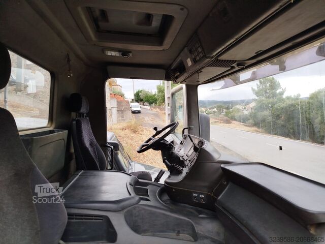 شاحنة قلابة scanea 124/400