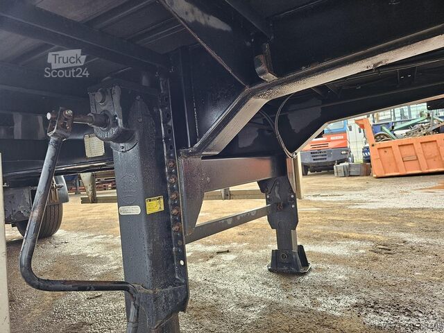 2011 RENDERS ROC 12.18 N | 2 vairuojamos ašys \ Belgijos TÜV galioja iki 2026-06-20. RENDERS ROC 12.18 N | 2 STEERING AXLES \ TUV BELGIUM 20...