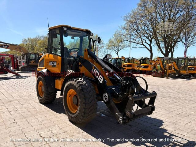 încărcător JCB 409 gebraucht BJ 2024 550h