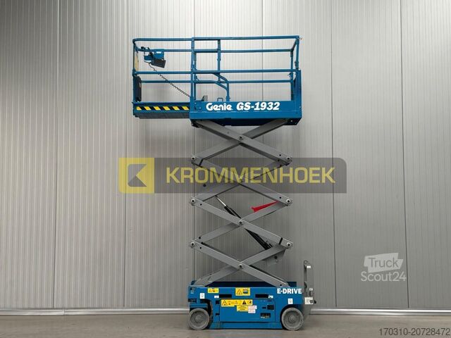 Žirklinis keltuvas Genie GS 1932 E-drive