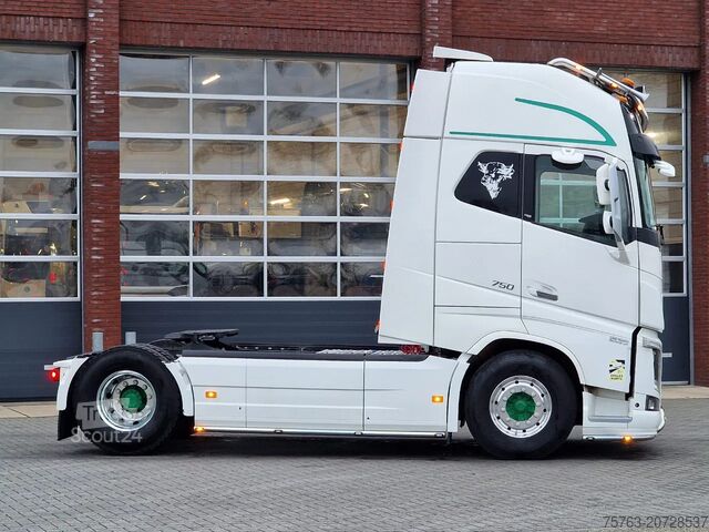 Standaard-SZM Volvo FH 16.750 Globetrotter XL 4x2 - Retarder - I pa...