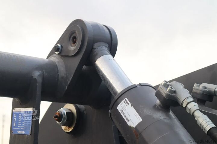 Log-lader Volvo 80834 | 1.8 M2 | L60/L70/L90 | LOG GRAPPLE | HO...