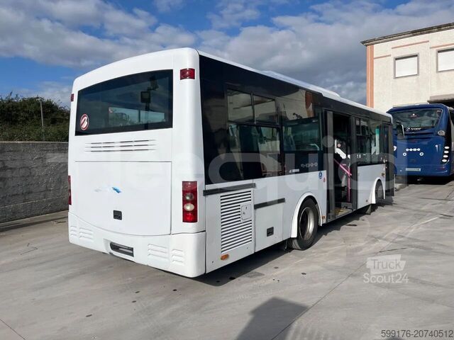 Междуградски автобус Autosan Suncity