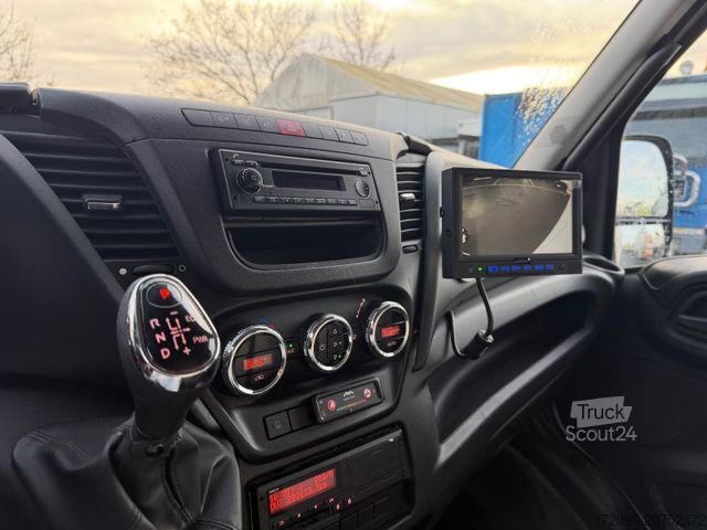 Transporter mit Koffer IVECO 70C18 HiMatic, Klima, Luftfederung, Lbw 5x units