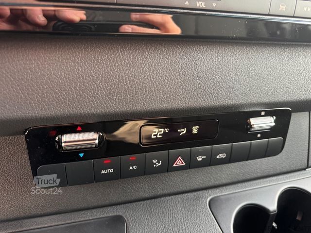 Βαν με ψηλή οροφή MERCEDES-BENZ Sprinter 319 CDI 4325 Klimaautom Kamera LED