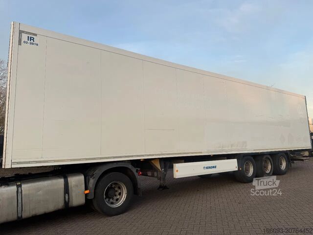 čemodāns Krone 3-Ass gesloten oplegger APK 12-2025 Geisoleerd...