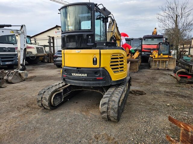 حفارة صغيرة Yanmar VIO 50-6A