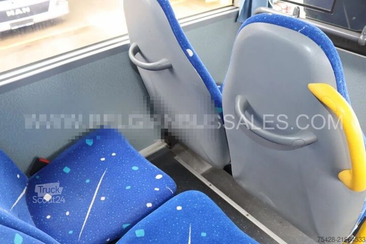 Bus interurbain Mercedes-Benz Intouro ME/Lift/Manual