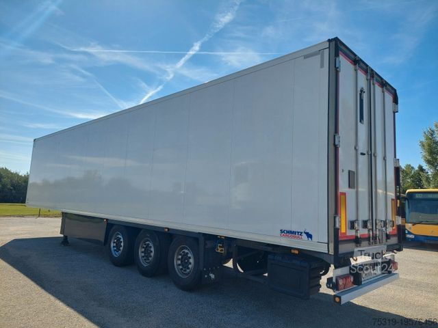 Frigorifik yarı römork SCHMITZ CARGOBULL SKO24 ThermoKing SLXi 300