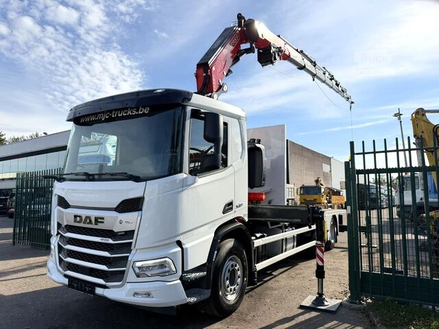 Open body DAF XD 450 6x4 PRITSCHE + (24m) KRAN FASSI F345 8x ...