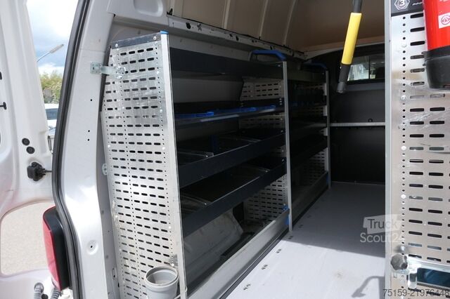 Kassevogn Volkswagen T6.1 Transporter 2.0 TDI 4Motion Hochdach Lang Klima Sitz &Standheizung Werkstatteinbau