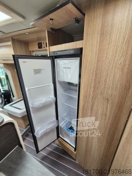 Teilintegriertes Wohnmobil Knaus Sky TI 700 MEG * TraumMobil*IC Line*4000kg