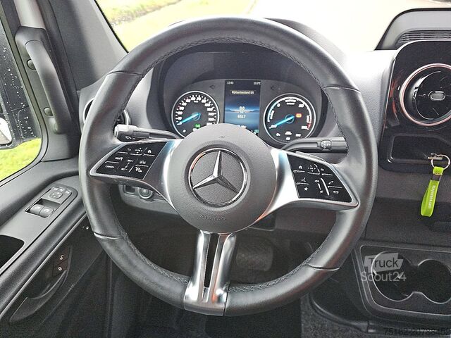 عربة ستيشن واغن ذات سقف مرتفع MERCEDES-BENZ ESPRINTER 320 L2H2 81 kWh LED