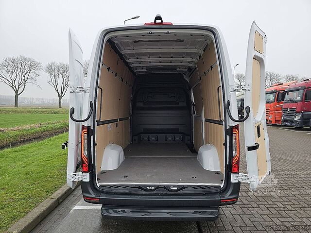 عربة ستيشن واغن ذات سقف مرتفع MERCEDES-BENZ ESPRINTER 320 L2H2 81 kWh LED