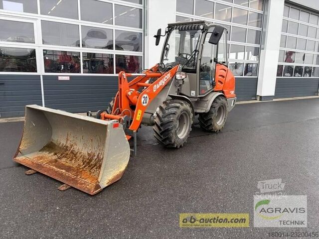 Chargeuse de cour Weycor AR 380