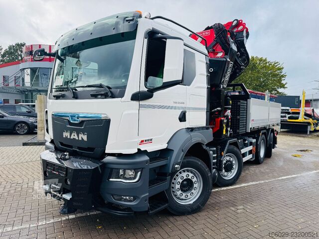 Lastebil med plan MAN TGS 35.520 8x2 Hydrodrive 8x4. Fassi F805 techno