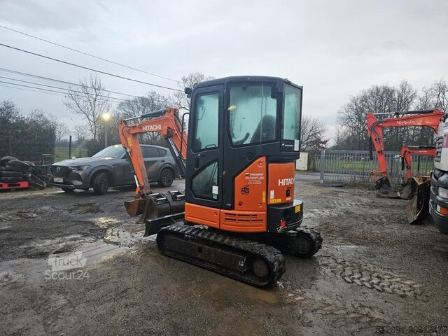 Mini-excavator HITACHI ZX 26