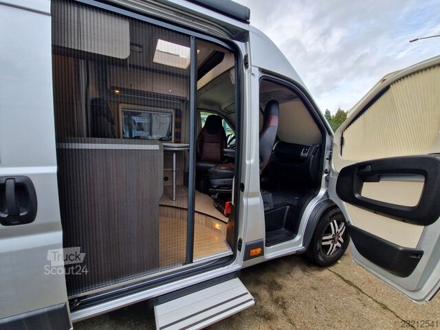 Karavan PÖSSL ROADCRUISER ÉLÉGANCE 640L CHASSIS MAXI 2300cc 150CV 6Vit