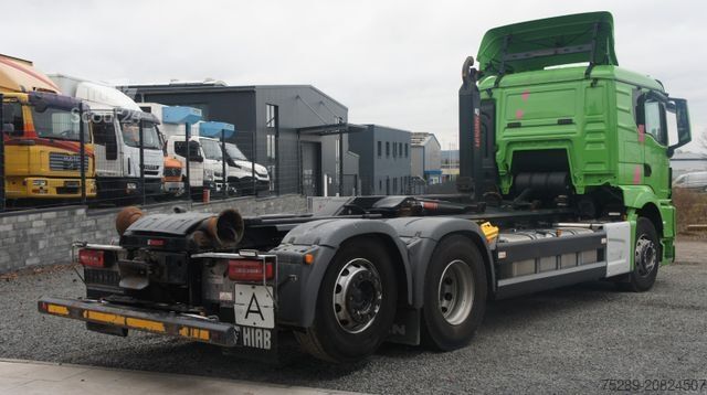 Camion scarrabile MAN TGS 26.510 Abrollkipper HIAB Lift -Lenkachse
