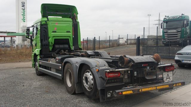 Camion scarrabile MAN TGS 26.510 Abrollkipper HIAB Lift -Lenkachse