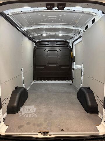 High top van FORD Transit Kasten L2H2 Klima Tempomat R-CAM PDC AHK