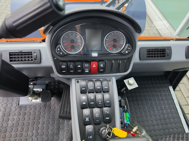 Egyéb MULTICAR M 29 Absetzer/Kipper/Streuer/Scheeschild/Besen/