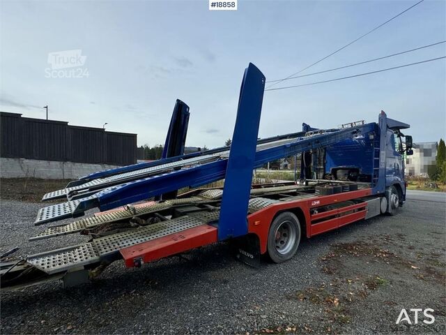 Transporteur de voitures Volvo FH12 4x2 Car freight w/ Lohr trailer