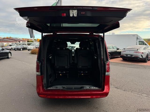 Mercedes-Benz V 300 d AVANTGARDE, panoramska streha, parkirno gretje, vlečna kljuka 2,5 t Mercedes-Benz V 300 d AVANTGARDE Panorama Stdheiz AHK2,5to