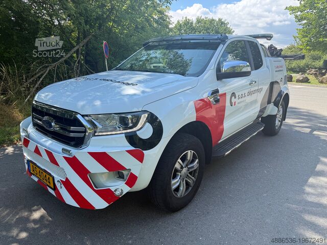 Dépanneuse Ford Ranger