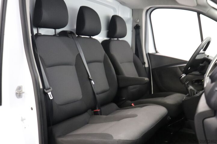 Fourgon tôlé Renault Trafic 2.0 dCi 120PK EURO 6 - Airco - Navi - Cr...