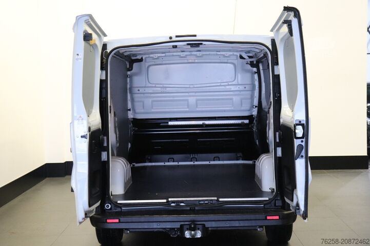 Fourgon tôlé Renault Trafic 2.0 dCi 120PK EURO 6 - Airco - Navi - Cr...