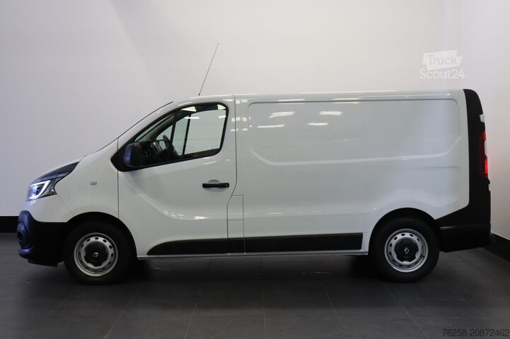 Fourgon tôlé Renault Trafic 2.0 dCi 120PK EURO 6 - Airco - Navi - Cr...