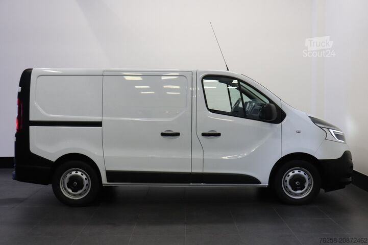 Fourgon tôlé Renault Trafic 2.0 dCi 120PK EURO 6 - Airco - Navi - Cr...