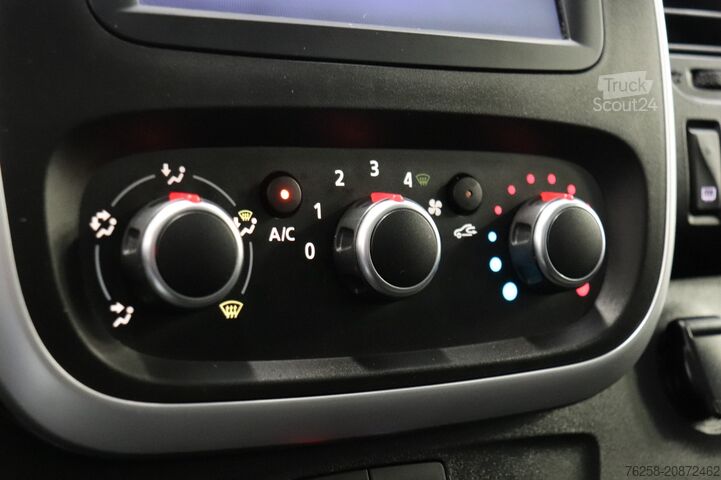 Fourgon tôlé Renault Trafic 2.0 dCi 120PK EURO 6 - Airco - Navi - Cr...