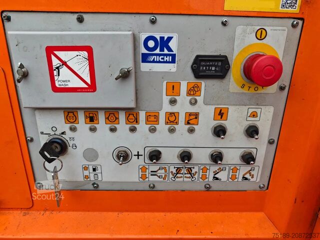 Telescopic platform Aichi SR 21 AJ