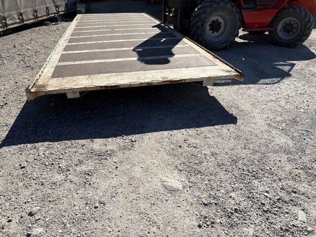 Caisse mobile ouverte Krone 7,82m Anschlagleiste gelocht / Niedrig