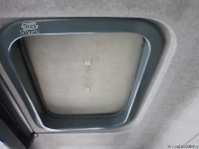 Transporter mit Pritsche & Plane MAN TGL 8.180, EURO 4, SLEEPING CABIN