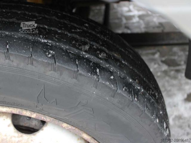 Transporter mit Pritsche & Plane MAN TGL 8.180, EURO 4, SLEEPING CABIN