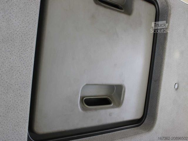 Transporter mit Koffer MERCEDES-BENZ ATEGO 816, EURO 4, TAIL LIFT