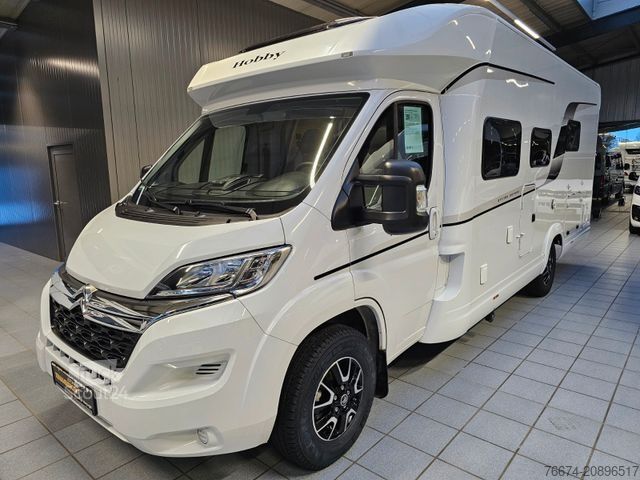 Teilintegriertes Wohnmobil HOBBY OPTIMA ONTOUR T70 SOLAR Markise Fahrradträger