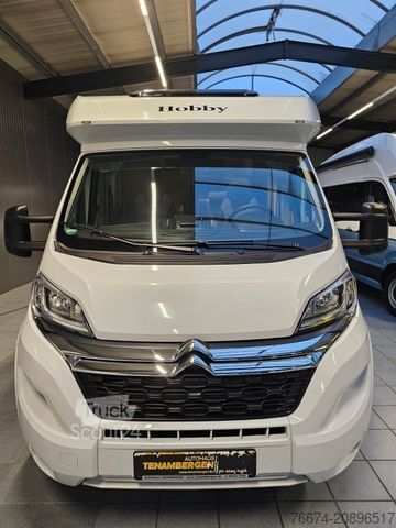 Teilintegriertes Wohnmobil HOBBY OPTIMA ONTOUR T70 SOLAR Markise Fahrradträger